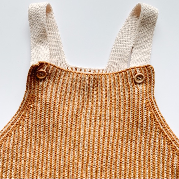 Fin & Vince knit romper 18-24m - Picture 2 of 8